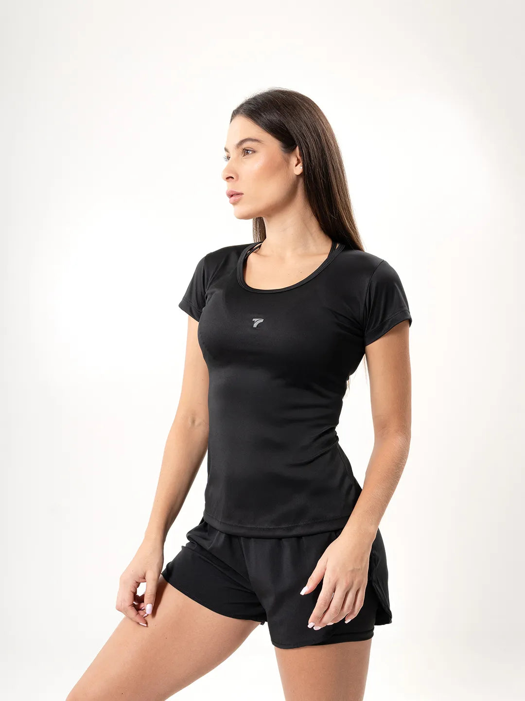 Camiseta Deportiva Básica para Mujer – Negro