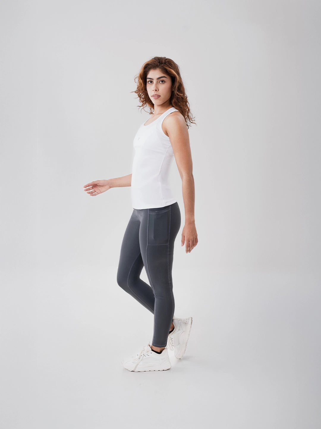 Camiseta Esqueleto Deportiva de Mujer Tradicional – Blanco