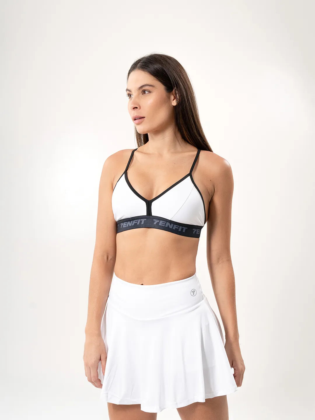 Top Deportivo de Mujer con Copa en Microfibra – Blanco