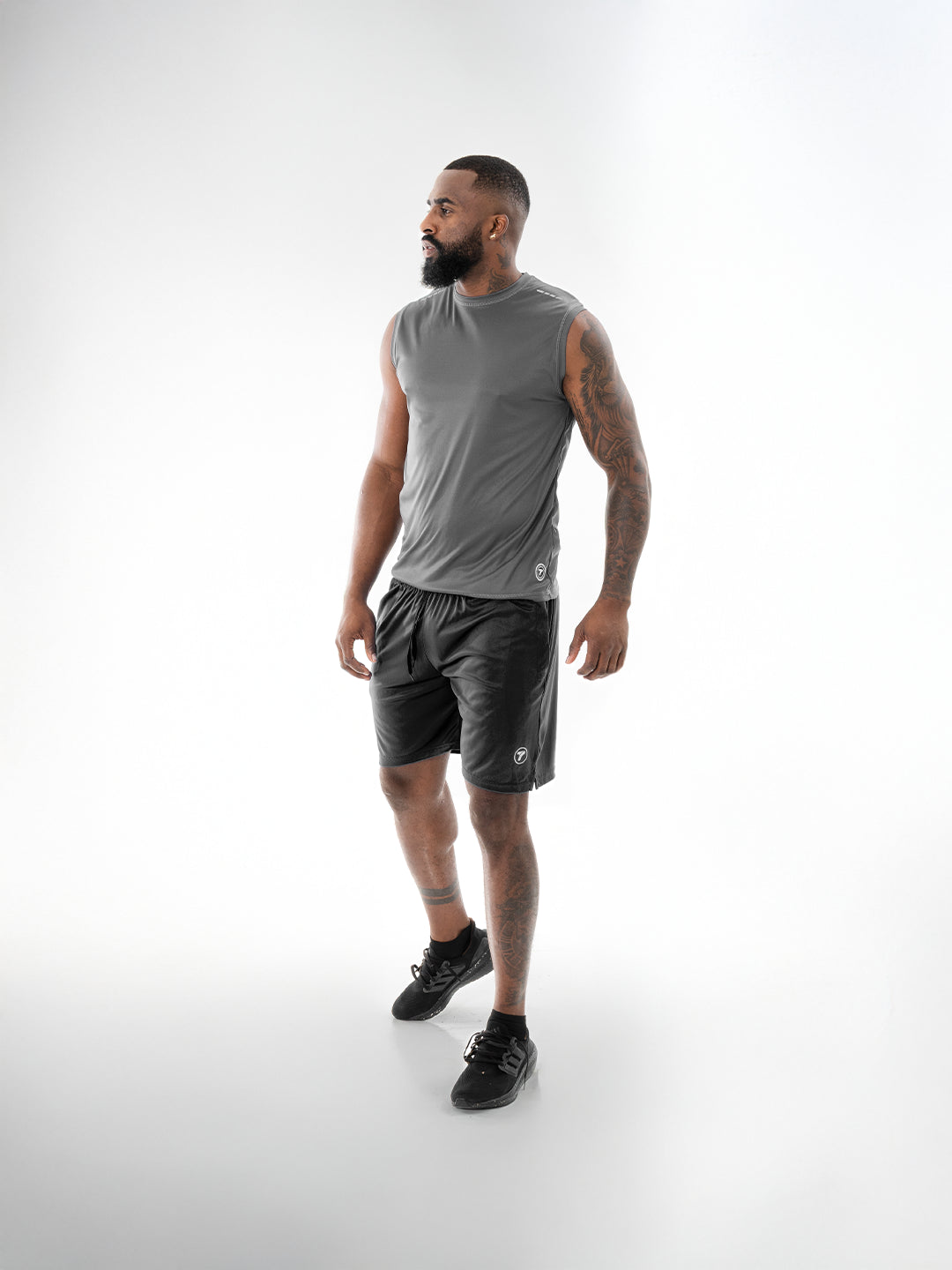 Pantaloneta Deportiva de Hombre en Microfibra – Negro