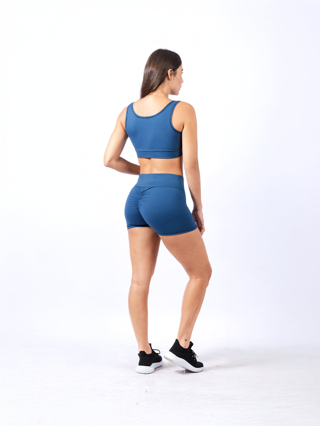 Top Deportivo de Mujer Unicolor Básico – Azul Turquí