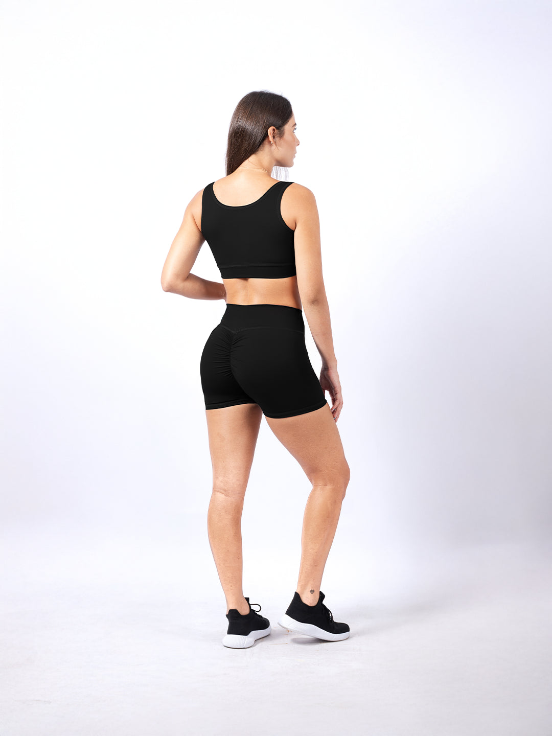 Top Deportivo de Mujer Unicolor Básico – Negro