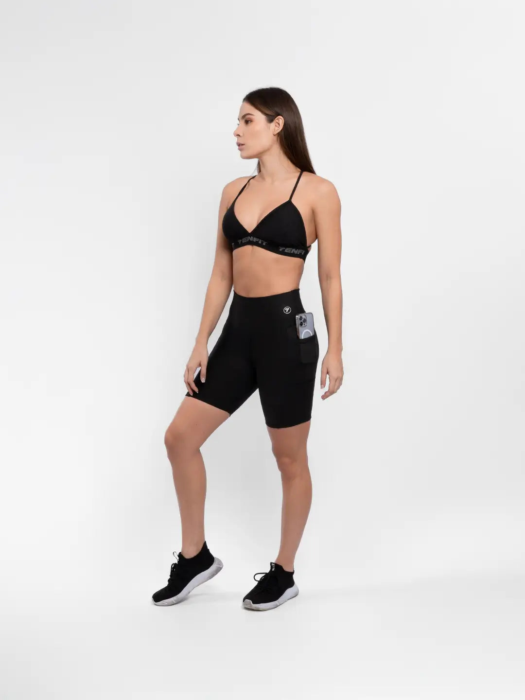 Short Deportivo de Mujer Media Pierna con Bolsillo Clásico – Negro