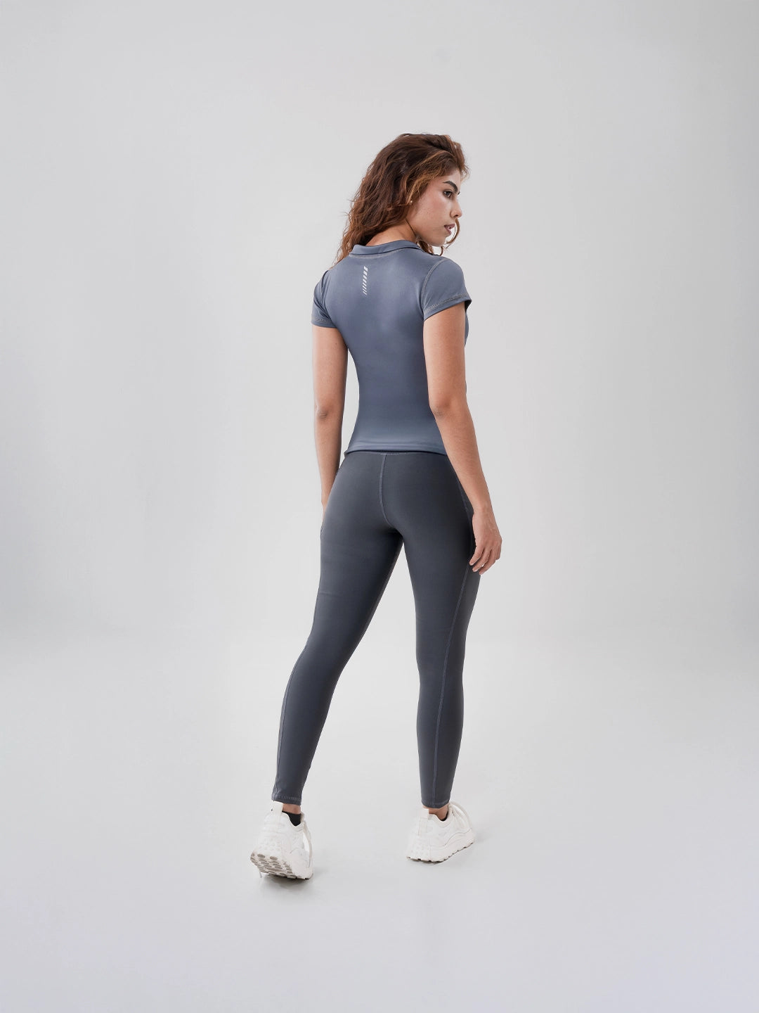 Camiseta Deportiva de Mujer Rolling - Gris Oscuro