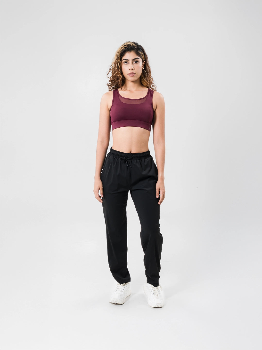 Sudadera Deportiva de Mujer Core – Negro